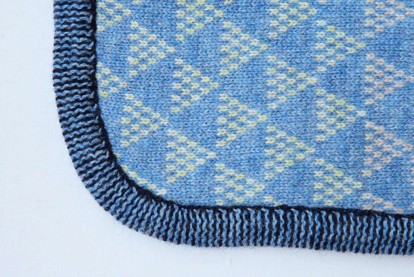 パッチワークブランケット(M) 2025-006 (hand knitting machine + hand sawing)
