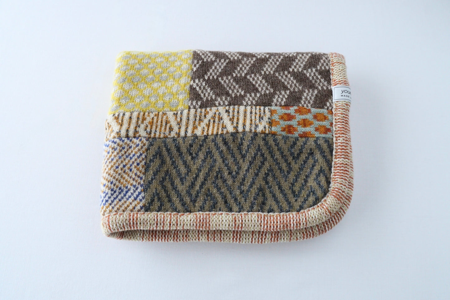 パッチワークブランケット(S)   2026-002(hand knitting machine +  hand sawing)
