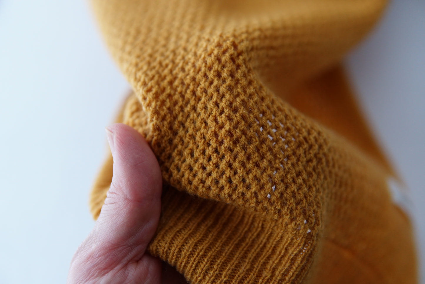 ウールメッシュ ストール(electric knitting machine)