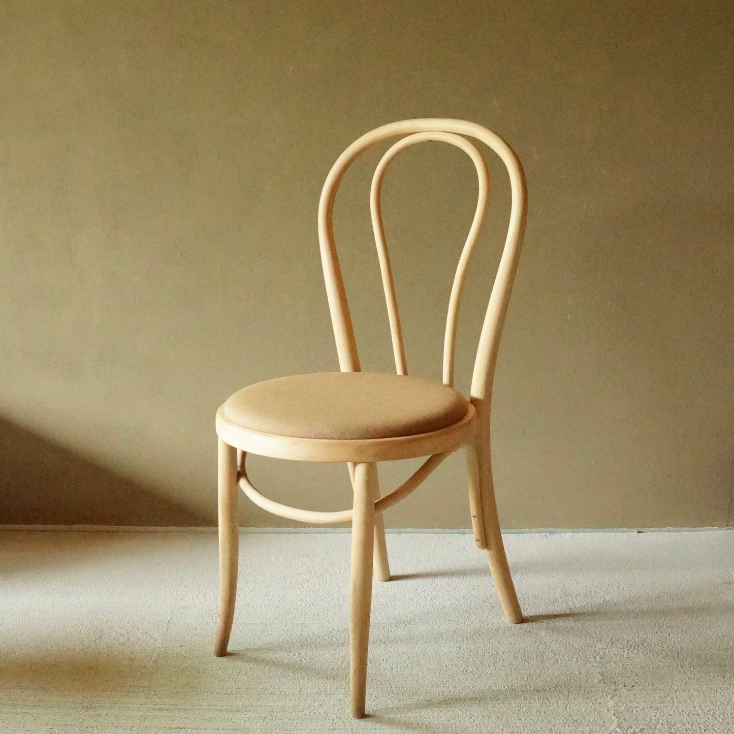秋田木工　リメイクチェア（受注製品）