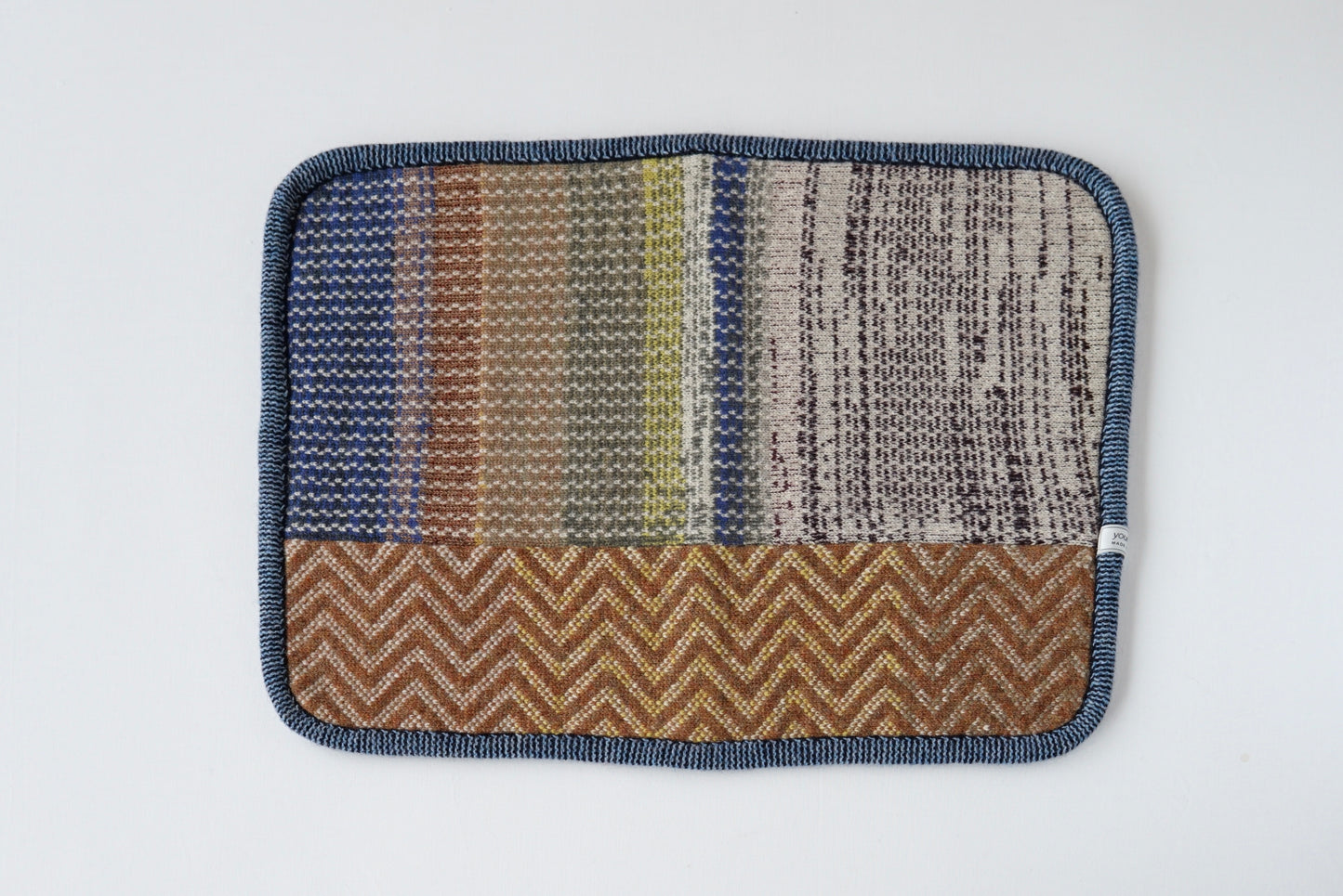 パッチワークブランケット(S)   2025-005(hand knitting machine +  hand sawing)