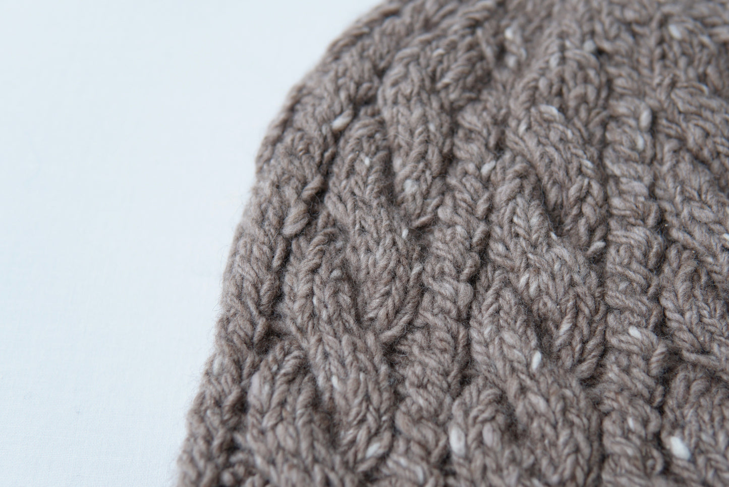 ウールカシミヤケーブルニットキャップ(hand knitting)